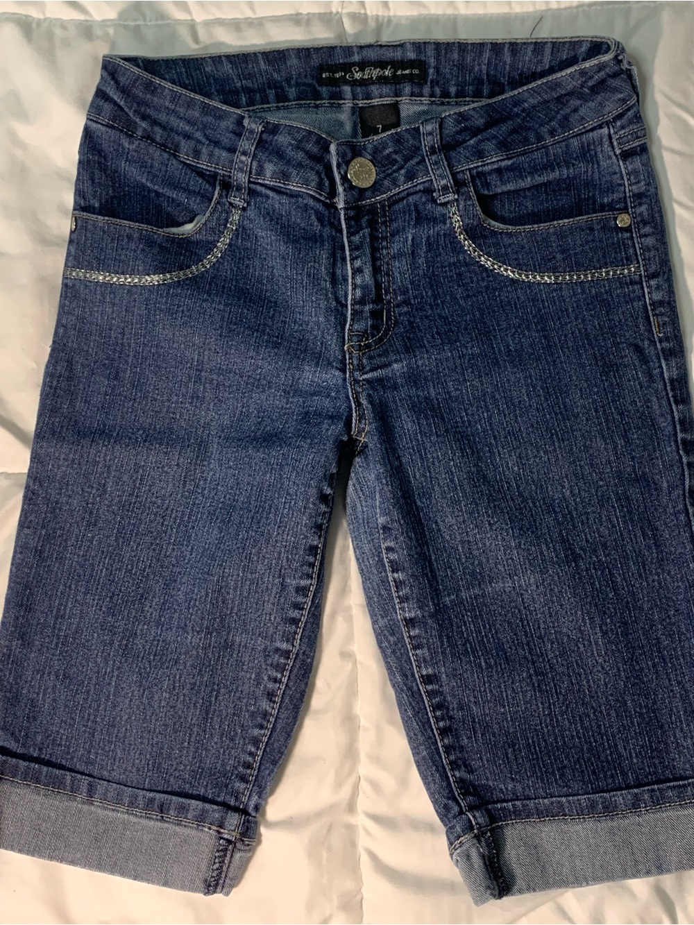 VTG Southpole Y2K Embellished Denim Bermuda Shorts Size 7 Rhinestone Cuffed